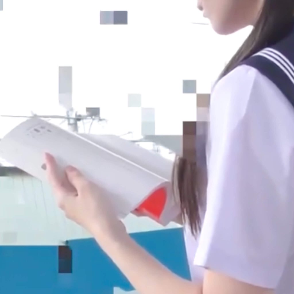 y025｜半袖セーラー赤リボンちゃん025｜愛名きらり