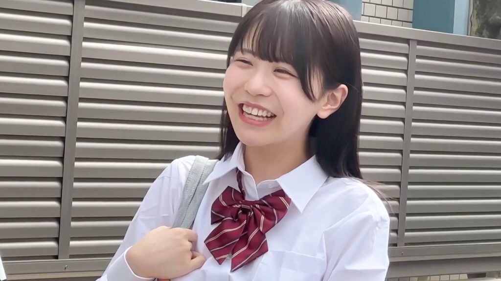 ナンパされて満面の笑顔で神対応する美少女・こなつちゃん（柏木こなつ）