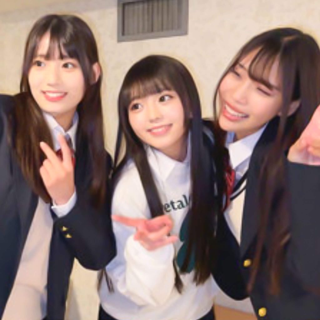 smuw038  修学旅行生J3人組 宇流木さらら・泉りおん・篠咲らら 素人ムクムク-W