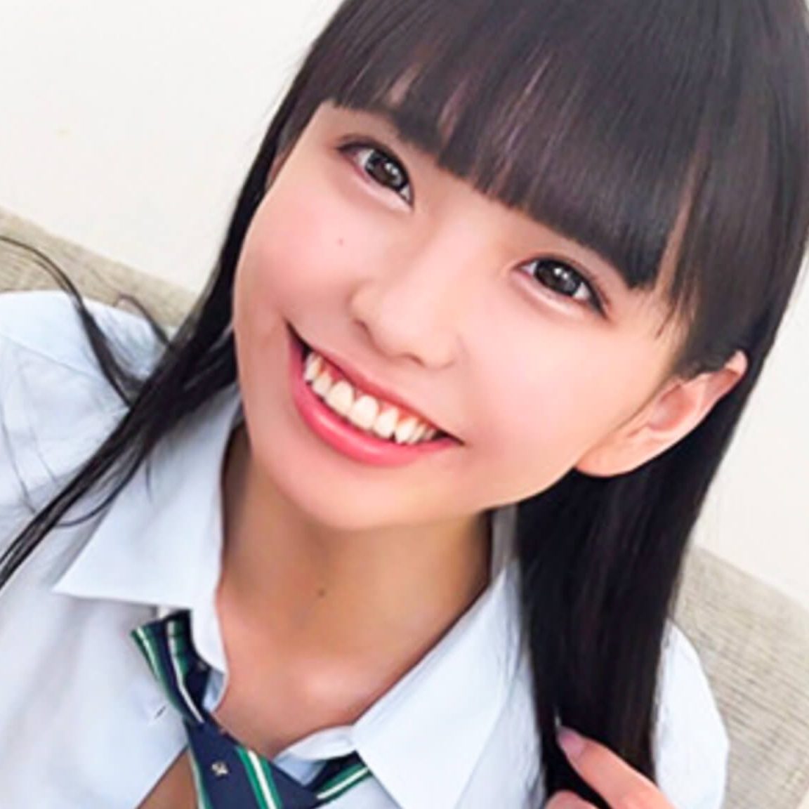 制服姿の、こはるちゃん・雫月心桜（桜井千春）｜oreco982｜俺の素人-Z-